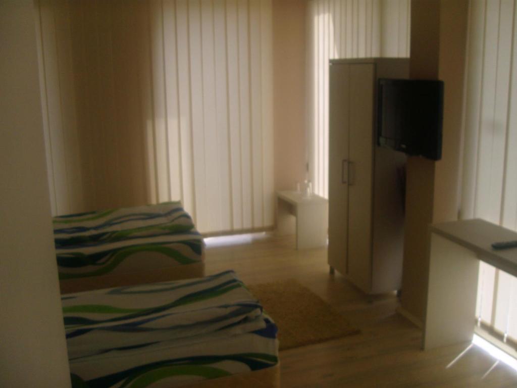 Linda Bed And Breakfast Nis Ngoại thất bức ảnh